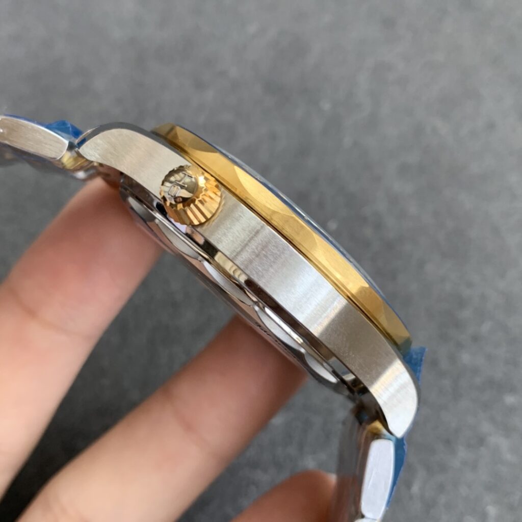 i1602479686 6255 4.jpg