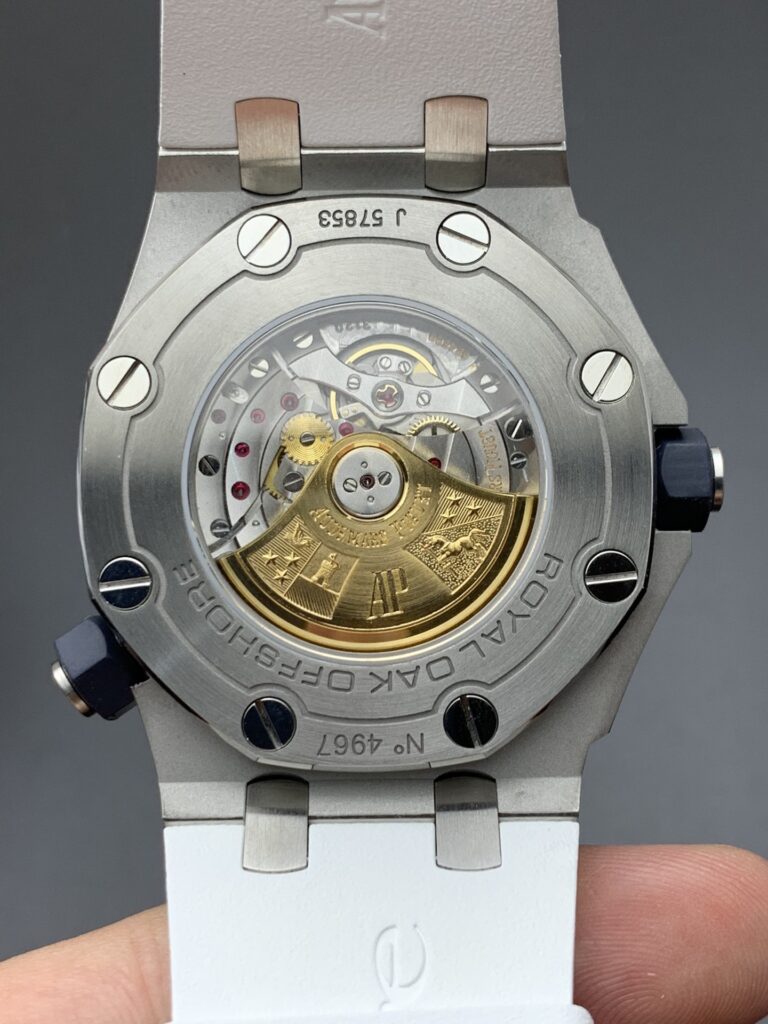 i1633926151 2004 4.jpg