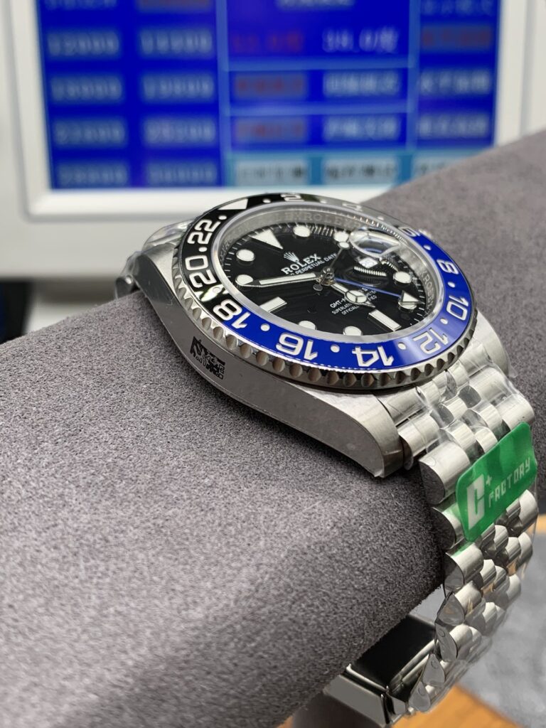 i1658909079 9060 2.jpg