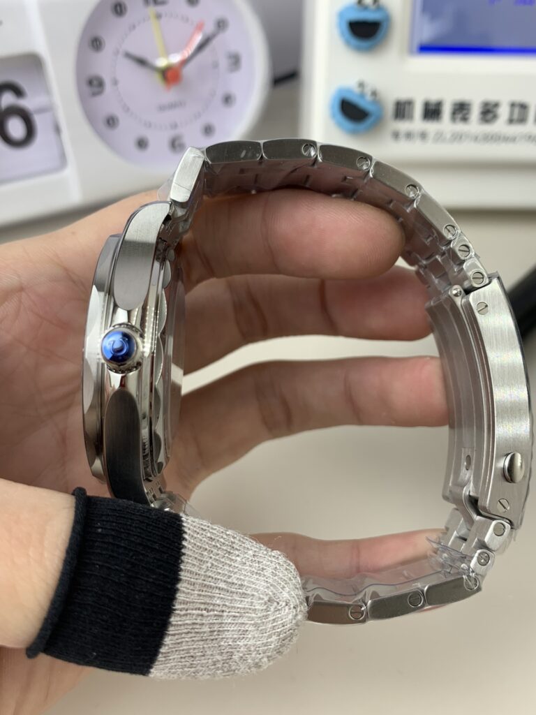i1703018965 5849 2.jpg