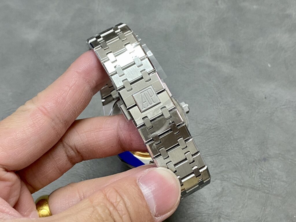i1708810074 4967 6.jpg